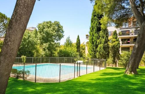 Sud Apartment | Apartment Pigonnet by Interhome