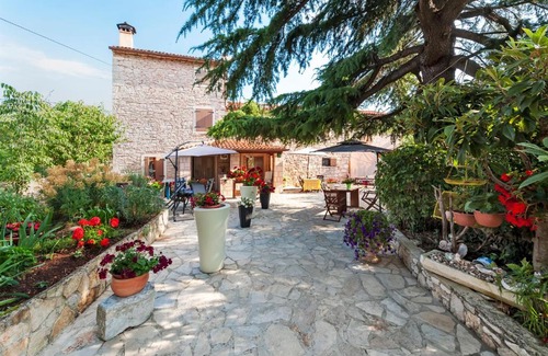 Bale Apartment | Apartment Pino