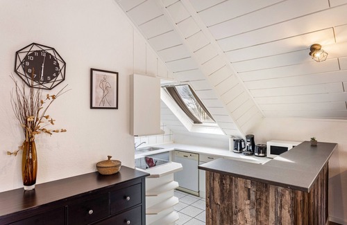 Ortsmitte Apartment | Apartment 'Piste 2' with Shared Terrace, Balcony and Wi-Fi