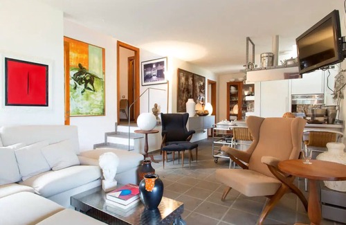 Portisco Apartment | Apartment "Portisco Retreat" on the Sea with Sea View, A/C, Wi-Fi & Terrace