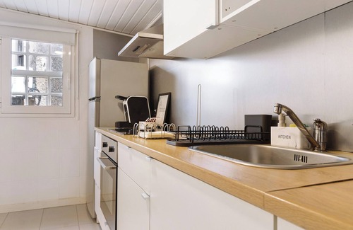 Old Town Apartment | Apartment 'Prestigegoldresidence 1 - Old Town' with Wi-Fi and Air Conditioning