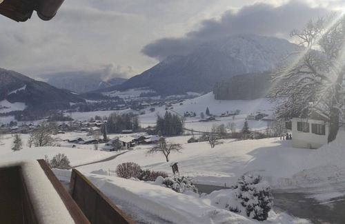 Ruhpolding Apartment | Apartment Puppenstübchen, 53sqm, with balcony, kitchenette, WLAN