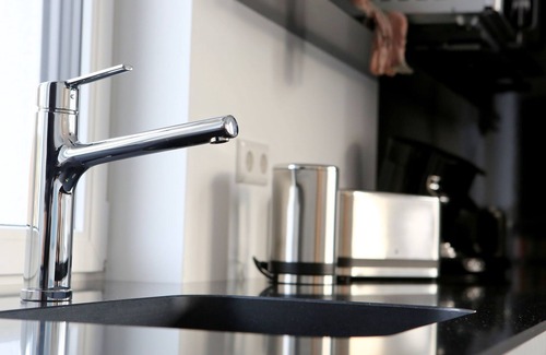 Owingen Apartment | Apartment 'Purer Genuss' with Balcony and Wi-Fi