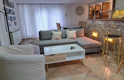 Zvezdara Apartment | Apartment Queen