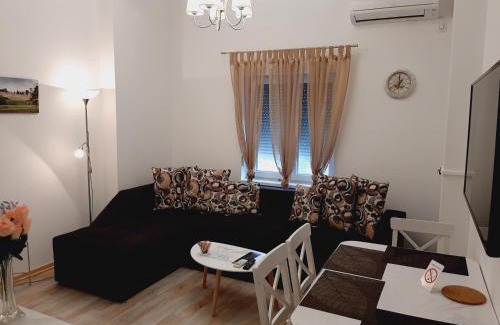 Zvezdara Apartment | Apartment Queen