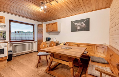 Zandt Apartment | Apartment 'Raab' with Shared Pool, Private Terrace and Wi-Fi