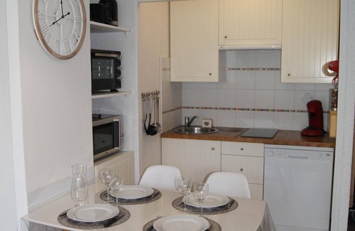 Saint-Lary-Soulan Apartment | APARTMENT * RENOVATED IN NEW ST LARY VILLAGE