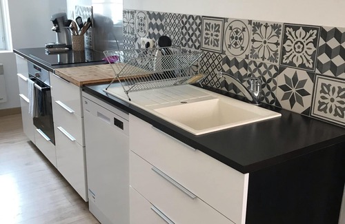 Houlgate Apartment | Apartment renovated to 50 meters from the beach