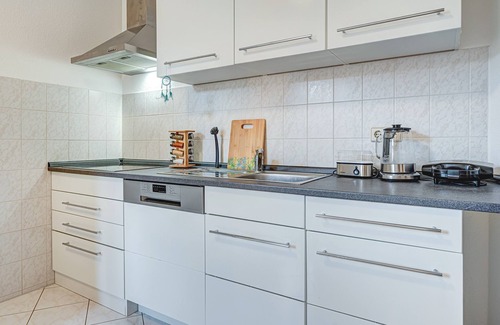 Mühlhausen Apartment | Apartment 'Residenz Unter Den Linden Specht' with Wi-Fi