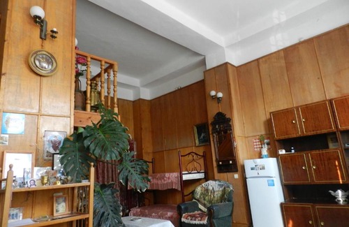 Tbilisi Apartment | Apartment Retro