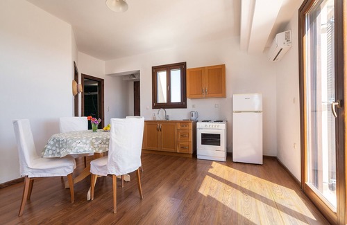 Filerimos Apartment | Apartment 'Rhodes Retreat - Persefoni's Loft' with Sea View, Wi-Fi and Air Conditioning