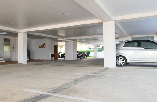 Khanom Apartment | Apartment right on the beach in southern Thailand