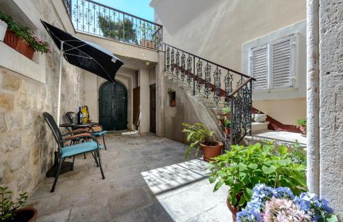 Cavtat Old Town Apartment | Apartment Riva Cavtat