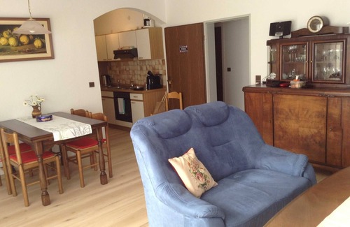 Ditzum Apartment | Apartment Rosenwinkel - Apartments Haus Sommerwind, 45075