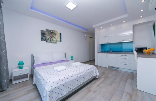 Zelenka Apartment | Apartment Roso