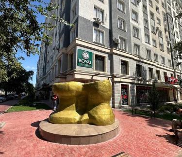 Bishkek Apartment | Apartment Royal complex on Zhumabeka 232