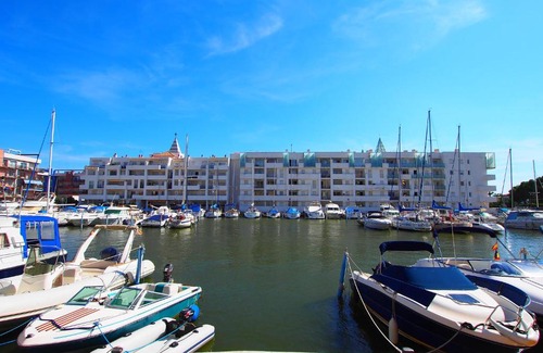 Santa Margarida Apartment | Apartment Royal Marine-1