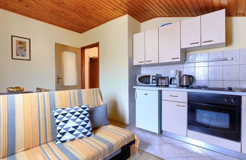 Valdebek Apartment | Apartment Ruža 1 by Interhome