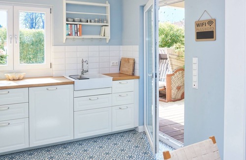 Niendorf Apartment | Apartment "Sunrise" in the Beachhouse - Ideal for families or groups - Beachhouse