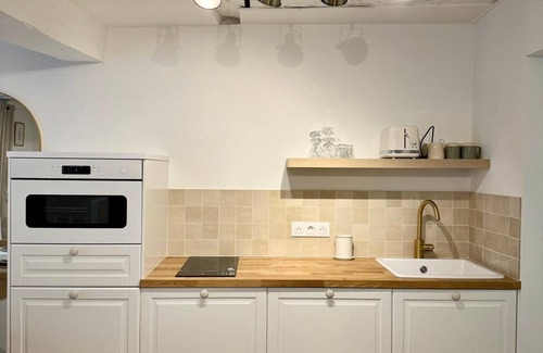 Quartier de l'Ecole-Militaire Apartment | Apartment Saint Germain des Pres Bon Marche by Studio Prestige