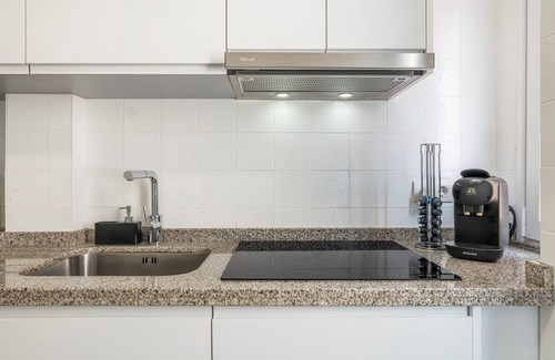 Zaidin Apartment | Apartment 'Salazar' with Balcony, Wi-Fi and Air Conditioning