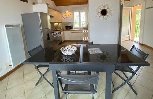 Salles-Curan Apartment | Apartment Salles-Curan, 1 bedroom, 6 persons