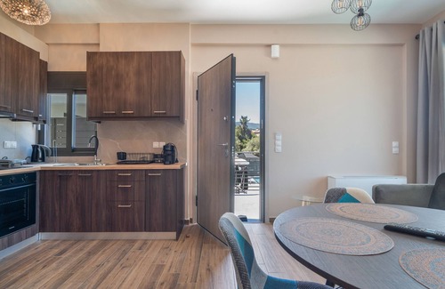 Nikiana Apartment | Apartment 'San George 1' with Sea View, Wi-Fi and Air Conditioning