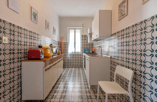 Lido Apartment | Apartment San Giovanni Lido Close to the Beach with Sea View, Wi-Fi & Balcony