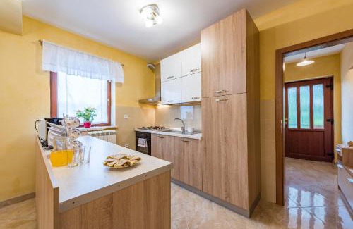 Tinjan Apartment | Apartment Sandi