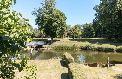 Gluecksburg Apartment | Apartment 'Schloss Glücksburg' with Lake View, Private Garden and Wi-Fi