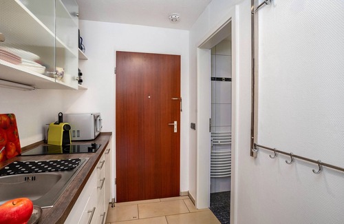 Bad Herrenalb Apartment | Apartment 'Schickes Mit Innenpool' with Mountain View, Private Terrace and Shared Garden