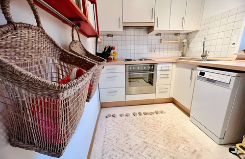 Bad Herrenalb Apartment | Apartment 'Schwarzwald Panorama' with Mountain View, Wi-Fi and Air Conditioning