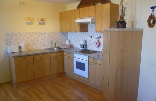 Stiefenhofen Apartment | Apartment 'Schwärzler' with Balcony and Wi-Fi