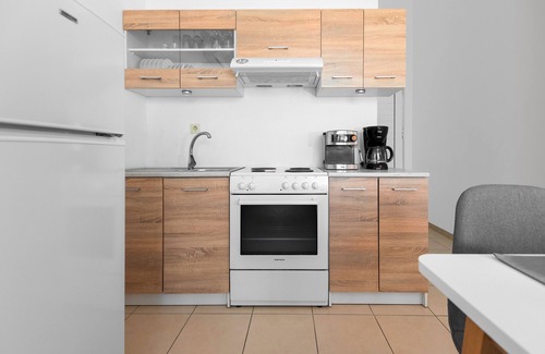 Ixia Apartment | Apartment 'Sea Ixia Ialisos' with Private Garden, Wi-Fi and Air Conditioning