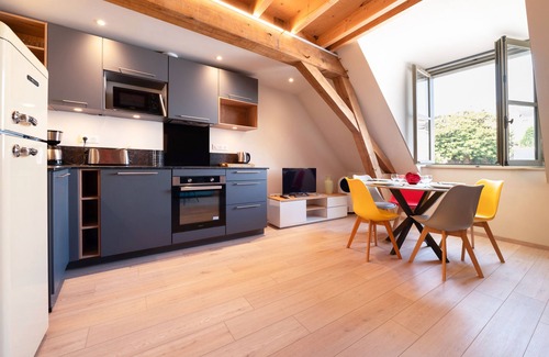 Le Palais Apartment | Apartment 'Seigneurie Fouquet - Gaspareau' with Wi-Fi