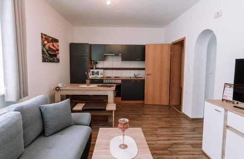Spital am Pyhrn Cottage | Apartment, shower, WC, deluxe, breakfast - Hotel Garni Familie Gruber