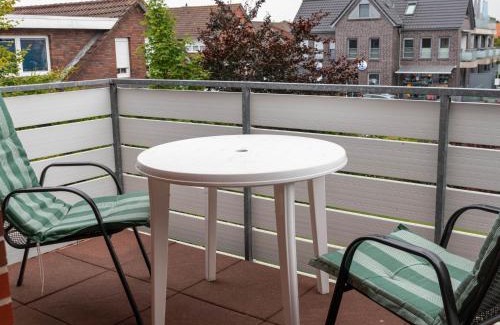 Norddeich Apartment | Apartment Silbermöwe by Interhome