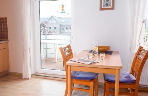 Norddeich Apartment | Apartment Silbermöwe by Interhome