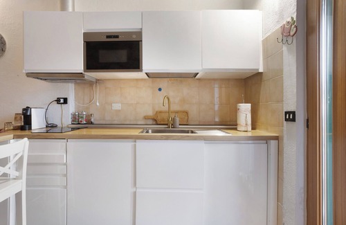 Corniglia Apartment | Apartment 'Silvia Nelle 5 Terre' with Private Terrace, Wi-Fi and Air Conditioning