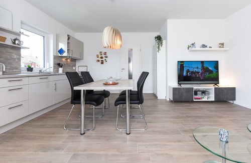 Esens Apartment | Apartment sky blue