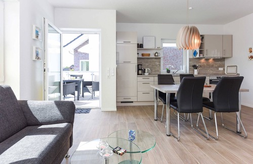 Esens Apartment | Apartment sky blue