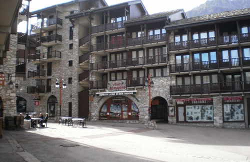 Val-d'Isere Apartment | Apartment, sleeps 6, downtown, mountain proximity, Val-d'Isère