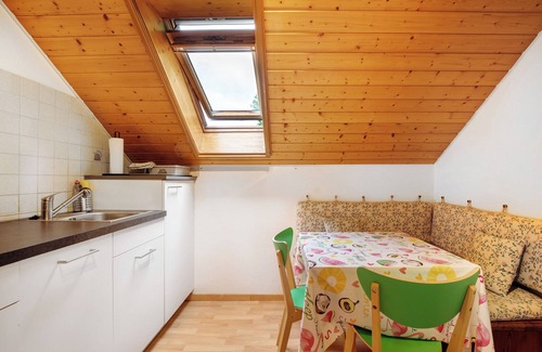 Bad Urach Apartment | Apartment 'Sonnenschein' with Shared Garden, Balcony and Wi-Fi