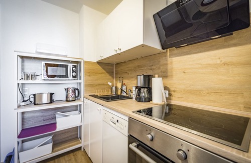 Gmain Apartment | Apartment Sophia, 60sqm, 1 bedroom, balcony with mountain view