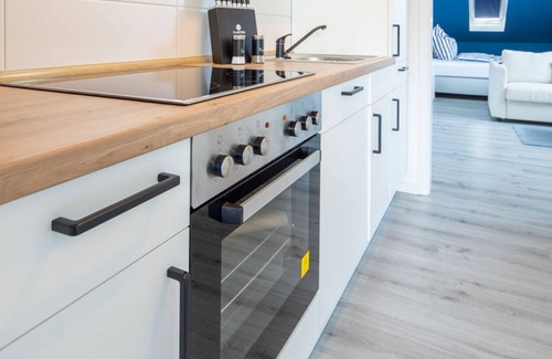 Schillig Apartment | Apartment Steuerbord in Schillg, walking distance to the beach, WLAN, parking, Sky