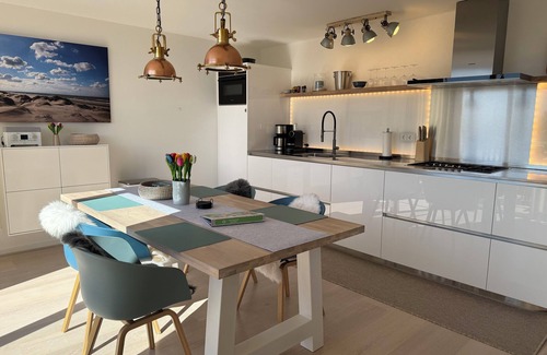 Callantsoog Apartment | Apartment Strandleven 104 in Groote Keeten. Suitable for 4 people, 2 bedrooms.
