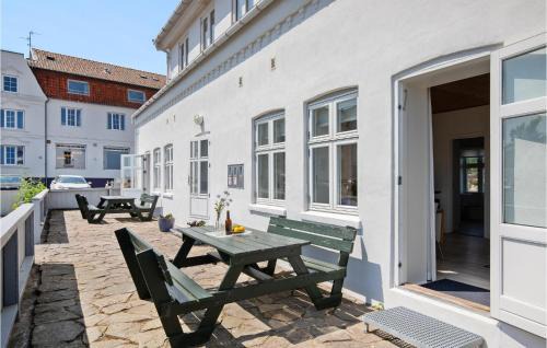Sandvig Apartment | Apartment Strandpromenaden Allinge X