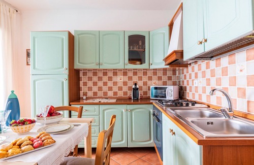 Baunei Apartment | Apartment 'Su Cilleri E Silbiu 2' with Private Terrace, Wi-Fi and Air Conditioning