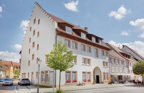 Braeunlingen Apartment | Apartment 'Südschwarzwald' with Balcony and Wi-Fi