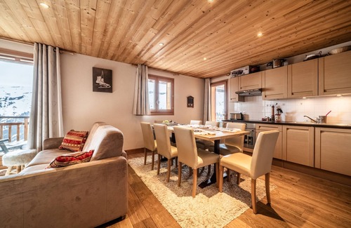 Flaine Apartment | Apartment "Superb Duplex - Résidence Alpine" with Private Terrace, Balcony and Wi-Fi